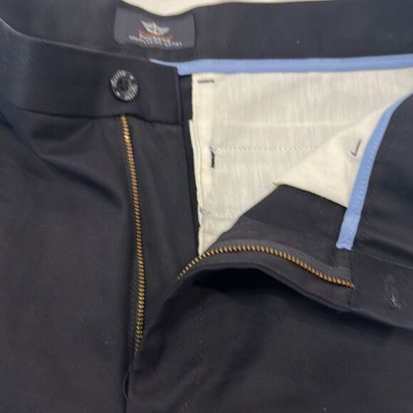 Dockers Chino Pants - cotton - black 34/32 - flat front - Picture 3 of 8